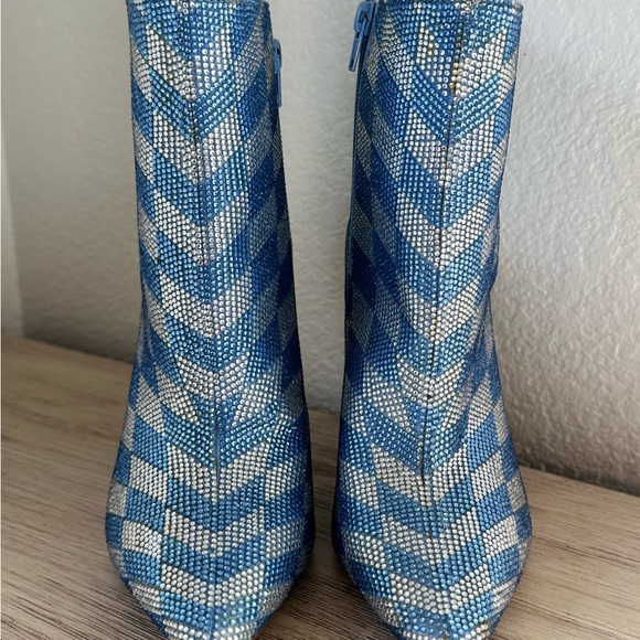 Giani Bini Elegant Blue and White Heeled Boots. Size 7 - Picture 2 of 11